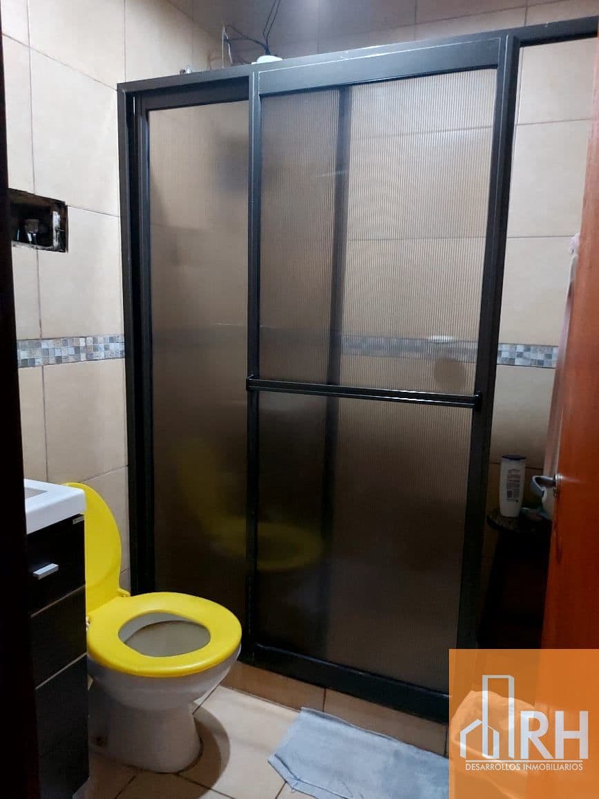 Dúplex en venta de 4 dormitorios c/ cochera en Zona Av. T. Tacuari y Av. Jauretc - foto 1