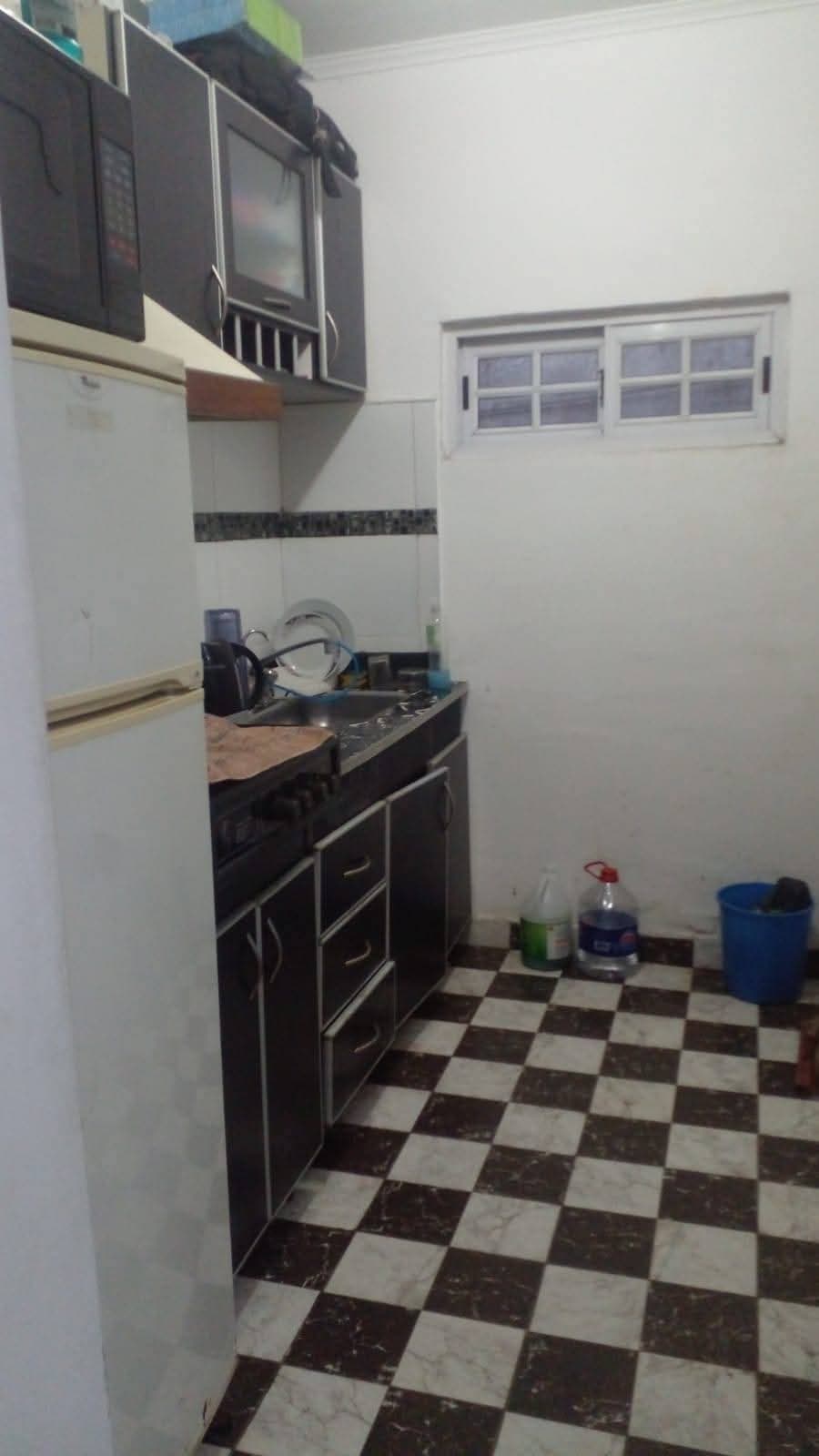 Hermoso departamento en excelente zona de Morón - foto 1